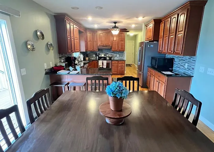4 Bedroom Oasis With Hot Tube Galena